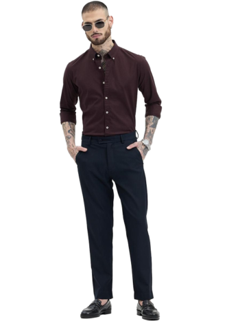 Men Smart Button-Down Collar Textured Cotton Formal Shirt maroon