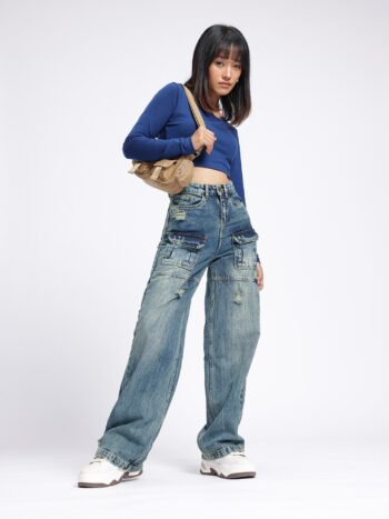 Women Street Savvy Relaxed Fit Ripped Cargo type Jeans